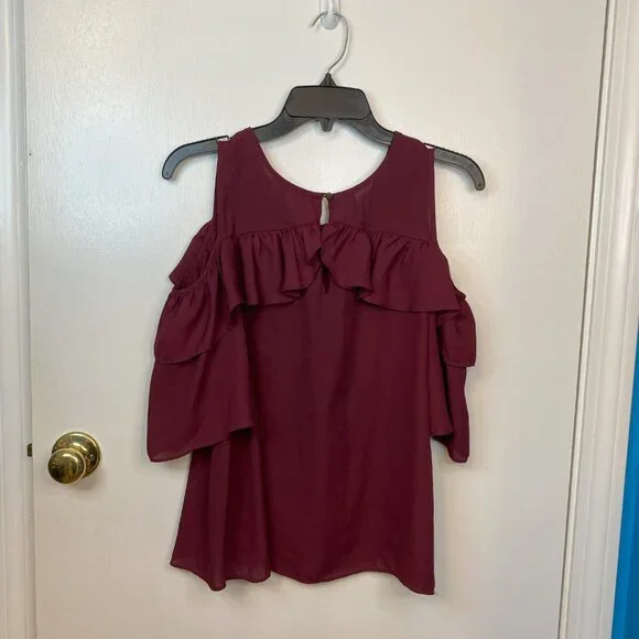 Takara Burgundy over the shoulder blouse - Picture 8 of 12
